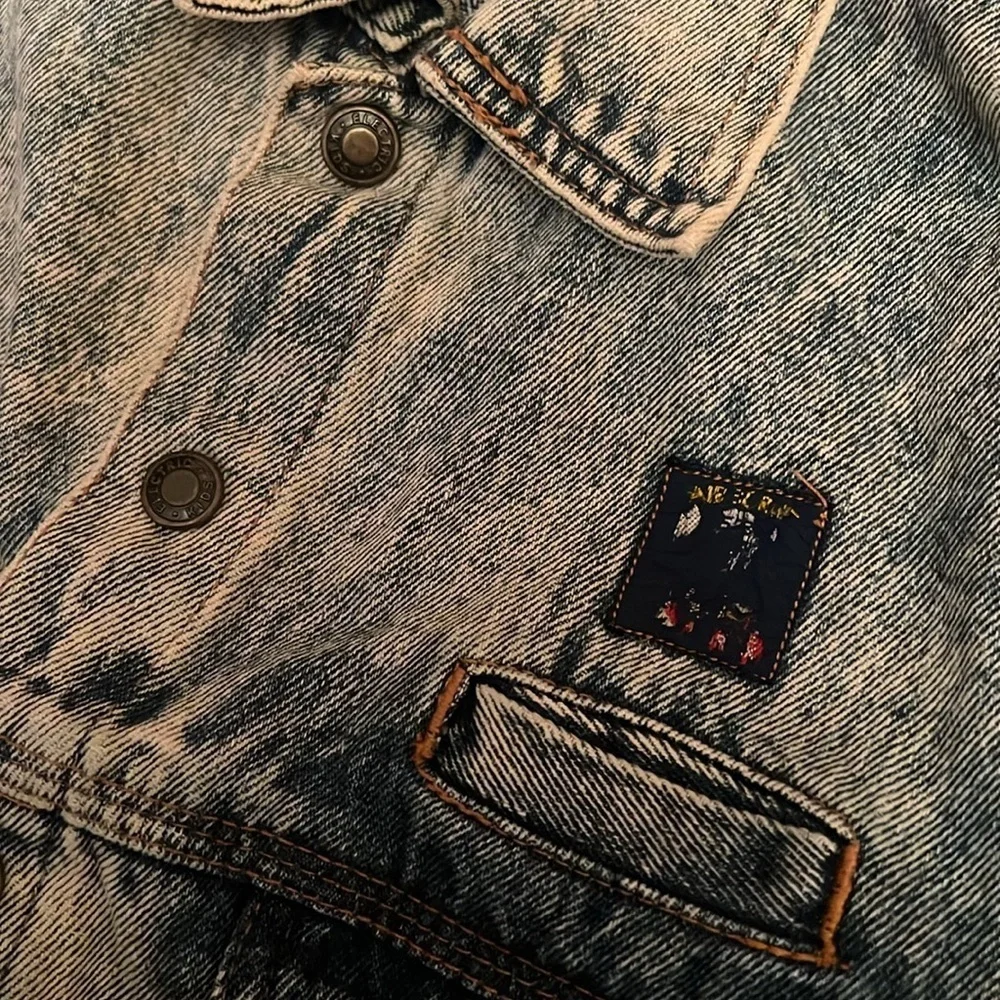 American Eagle Outfitters this vintage